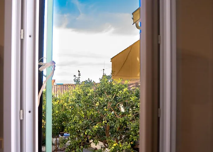 Vieux Grand Studio Ensoleille Apartamento